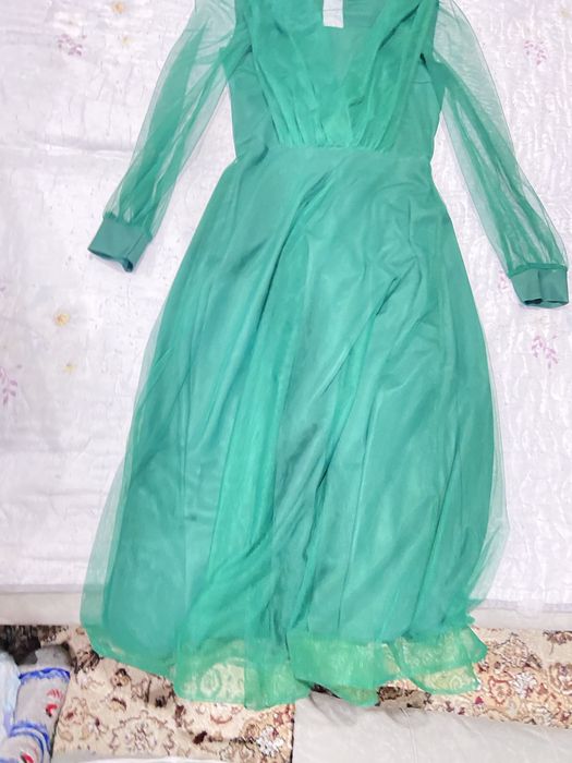 Продам вечерние платье