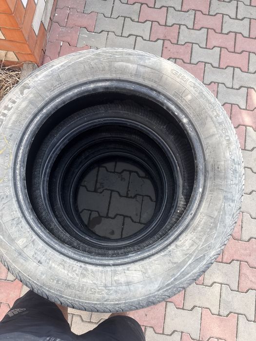 Автошины 225/ 60 R18