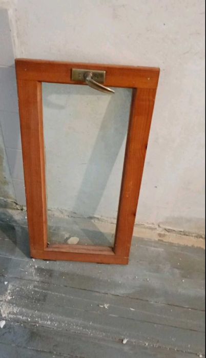 Дървена дограма - балконска врата плюс каса