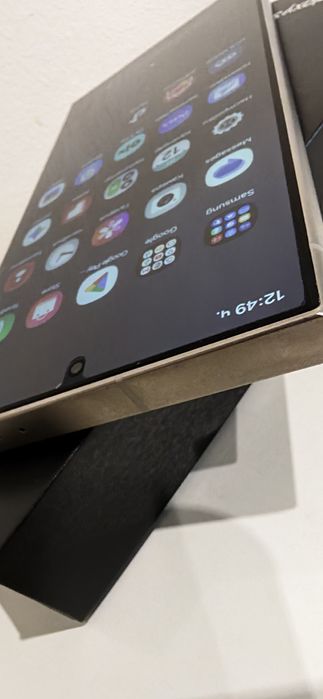 Samsung galaxy S24 ultra titanium gray 256Gb