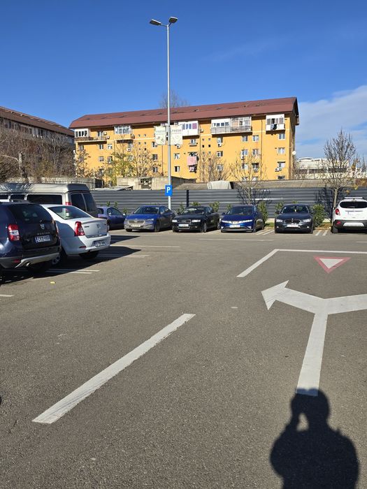 Garsonieră de vânzare