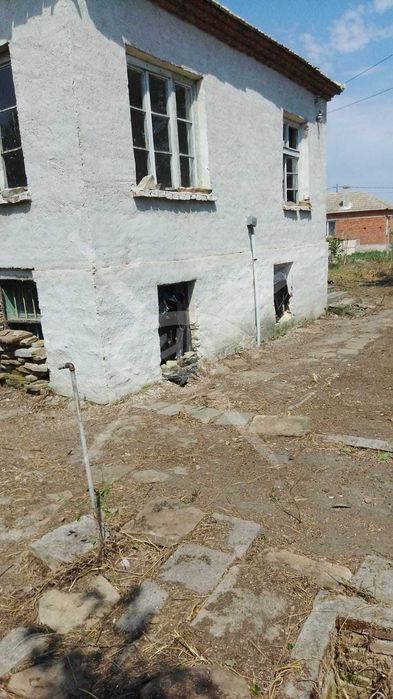 Продава се Къща в с. Искра, Област Бургас - 70 кв.м за 393 €/кв.м - Снимка #2