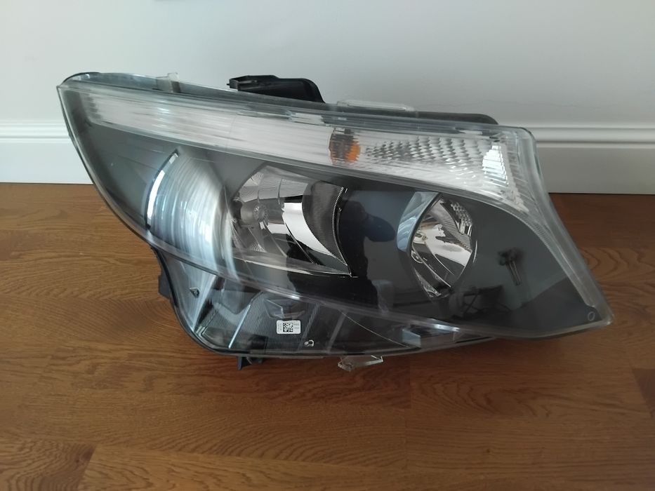 Faruri originale Mercedes vito  2015 -