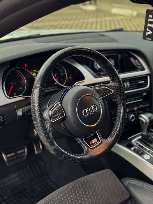 Audi A5 2.0 tdi S-Line