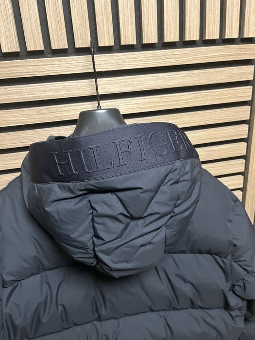 Tommy Hilfiger : Ново зимно яке размер М / Оригинал