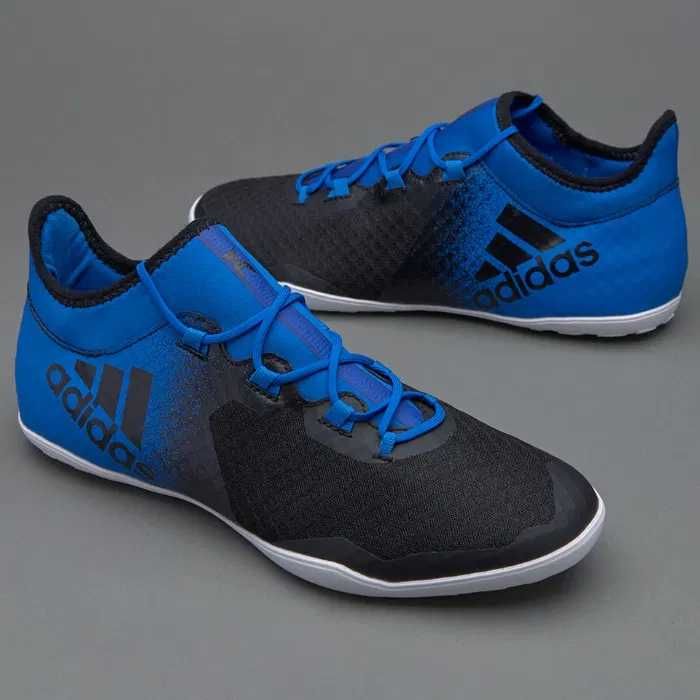 Incaltaminte fotbal in sala footsall Adidas din piele, marimea 42