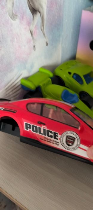 2 машин и один подорок