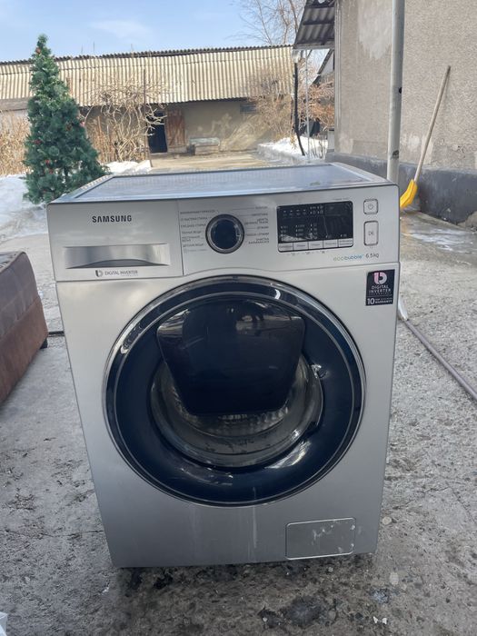 Продам стиральную машину