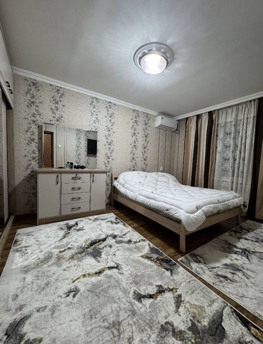 Чиланзар 5. Метро Новза 7 минут.  Продается квартира 1 комнатная