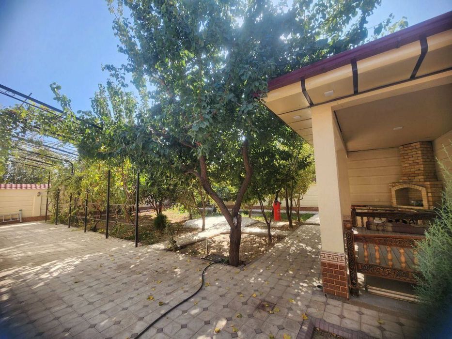 Zangiota tumanida xovli uy-joy ijaraga beriladi