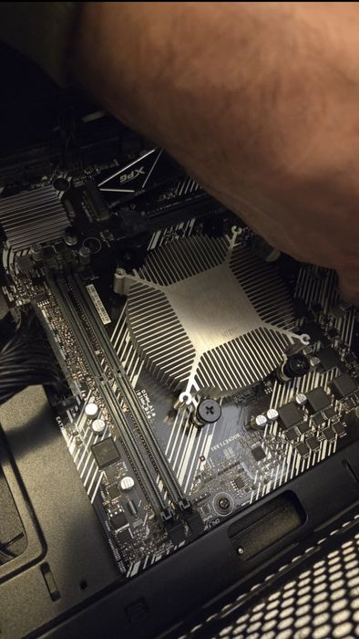 Servicii PC & Suport Software Mobile