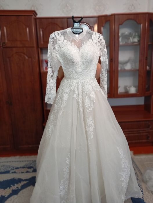 Свадебные платья