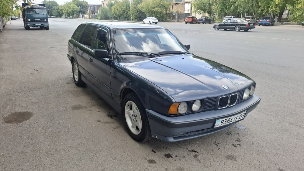 Продаю 520  BMW E34