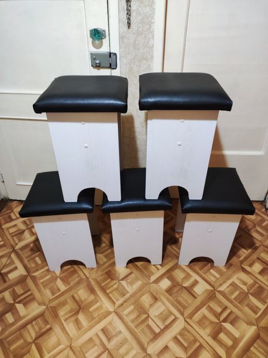 Наборы больших  табуреток