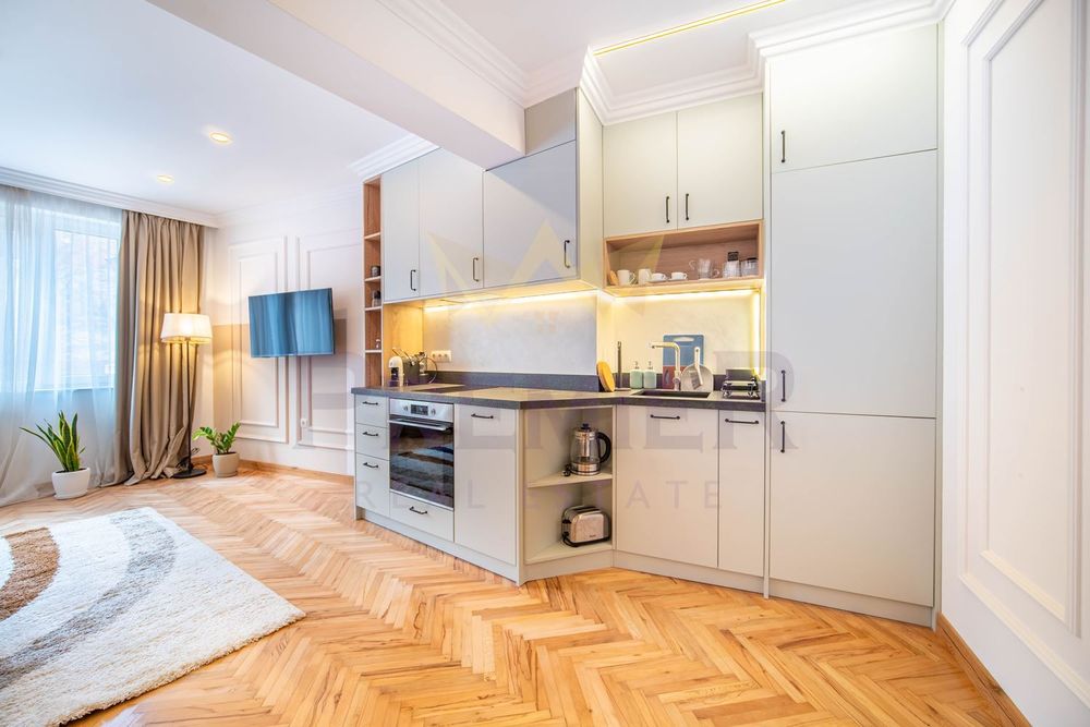 Продава се Двустаен апартамент в Варна, Гръцка махала - 55 кв.м за 2736 €/кв.м - Снимка #4
