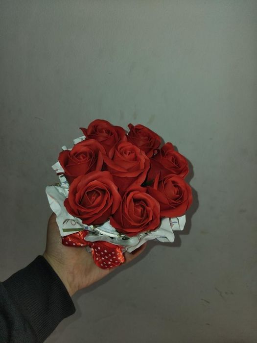 Cutiuță cu trandafiri de săpun