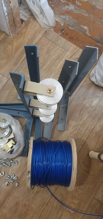 Установка и замена бельевых роликов и кронштейнов (сушилок) для белья