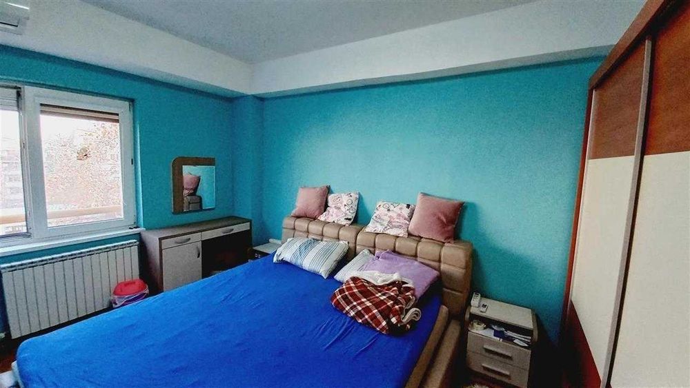 Дава се под наем Двустаен апартамент в Бургас, Възраждане - 50 кв.м за 204 € - Снимка #1