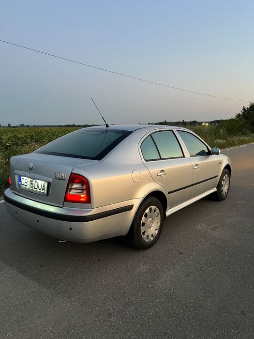 Vând skoda octavia 1