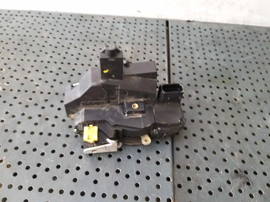 Broasca usa stanga fata saab 9 3 12803474