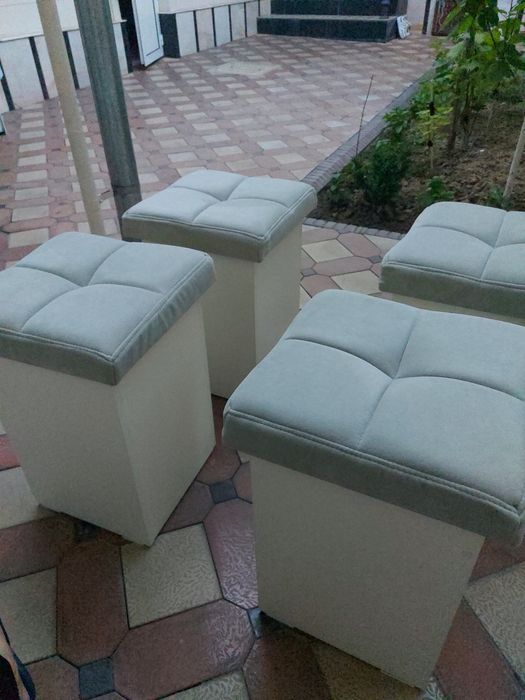 Мебелный табуретки