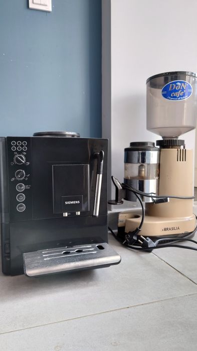 КАФЕМЕЛАЧКА Brazilia професионална Кафемашина  SİEMENS
