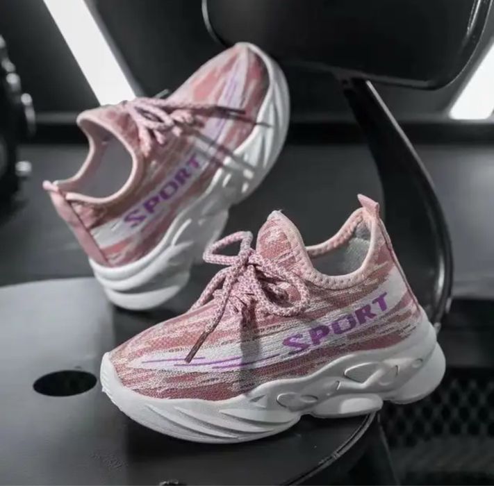 Кроссовки дышащие из сетки детские