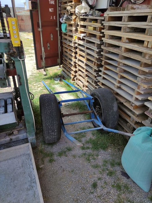 Станок по производству пескоблоков.