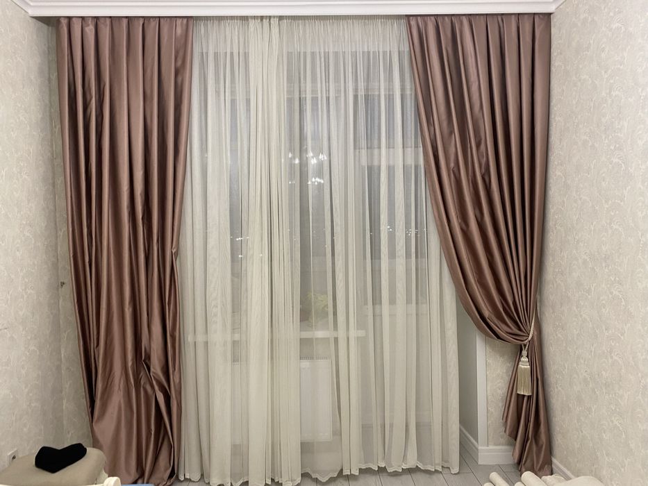 Продам комплект штор сшиты на заказ «Лима»