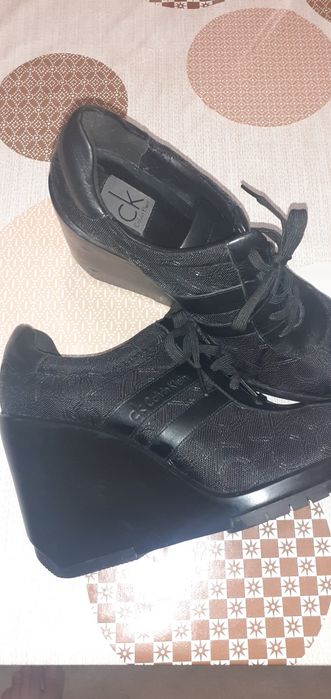 Платформи келвин клайн оригинални