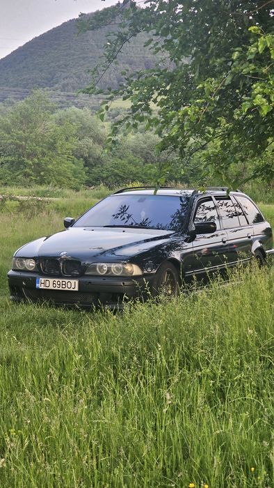 Dezmembrez E39 touring 525d și 530d