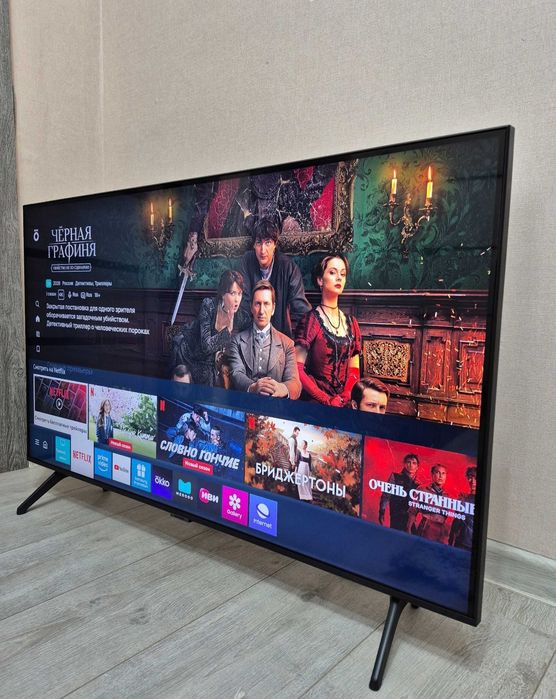 Samsung 110 см smart tv телевизор