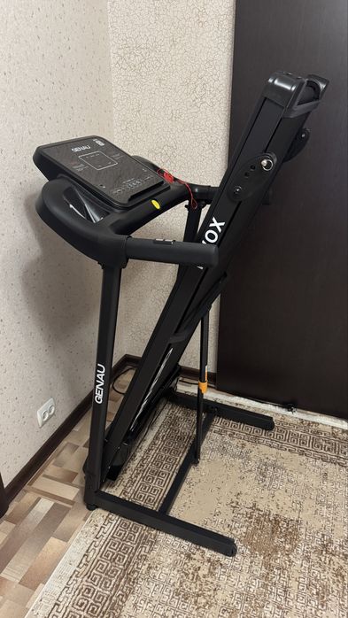 Беговая дорожка Genau Rivox