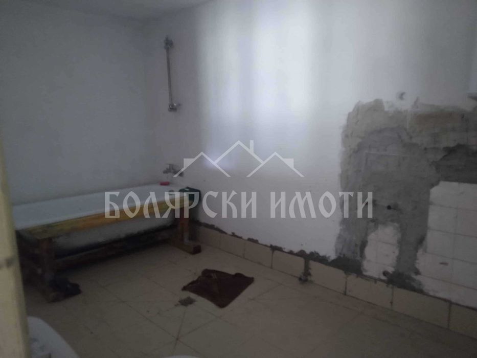 Продава се Къща в с. Русаля, Област Велико Търново - 200 кв.м за 127 €/кв.м - Снимка #14