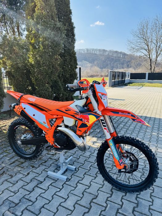 KTM 300 EXC 2025 Champion Edition TBI