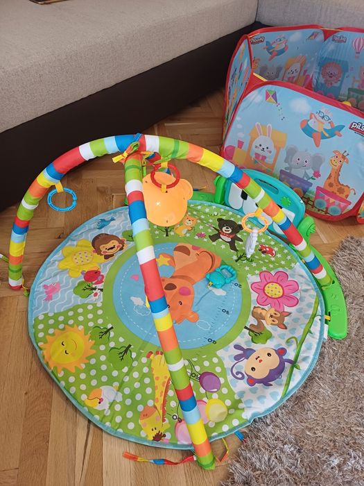 Активна гимнастика за бебе