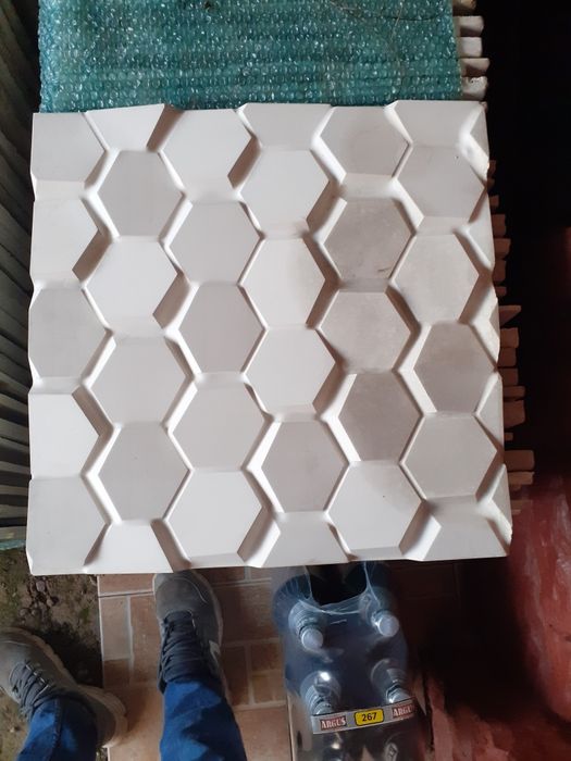 Panouri 3D și piatră decorativă