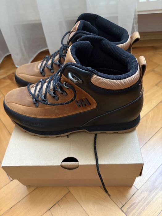Ghete Helly Hansen, marime 41
