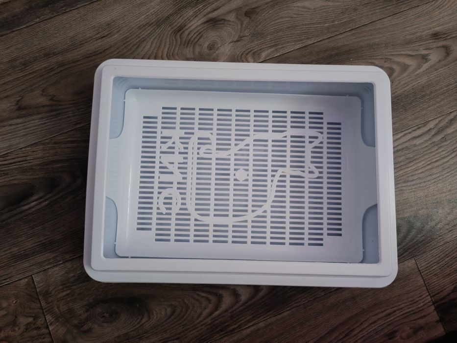 Лоток новый для кошки