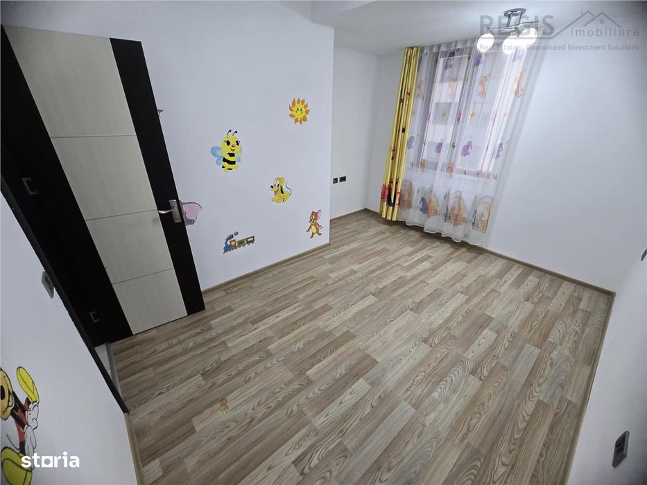 Apartament 3 Camere Zona Coresi