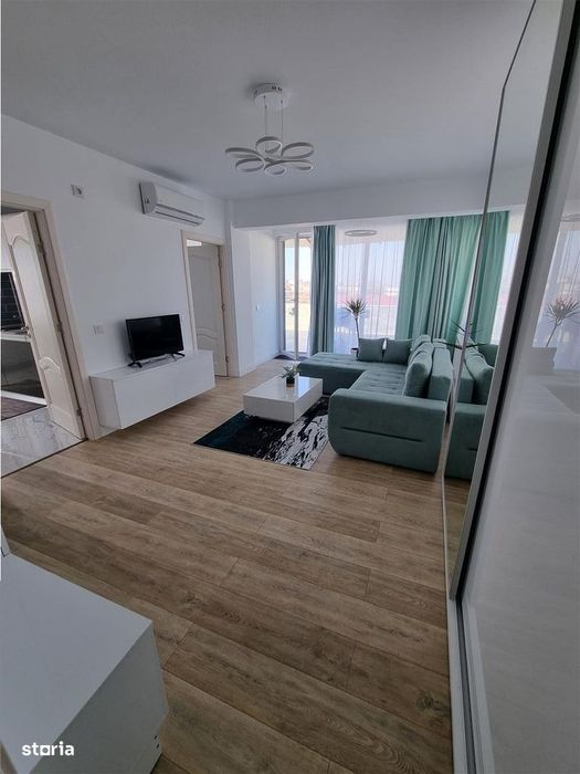 Apartament tip penthouse 2 camere si terasa proprie