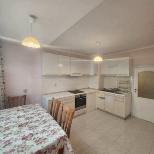 Дава се под наем Двустаен апартамент в София, Гео Милев - 47 кв.м за 573.24 € - Снимка #1