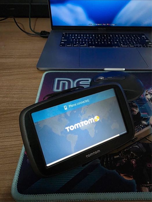 Navigatie GPS TomTom GO 51,full world, bluetooth, actualizari pe viata