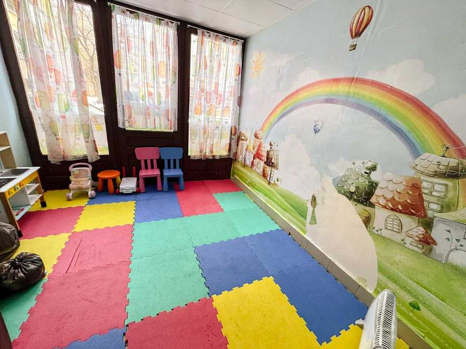 ПОД НАЕМ! Забележителен ресторант с лятна градина в центъра на Русе