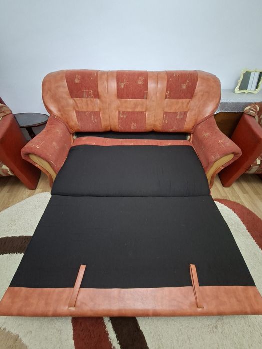 Canapea extensilă(2persoane)