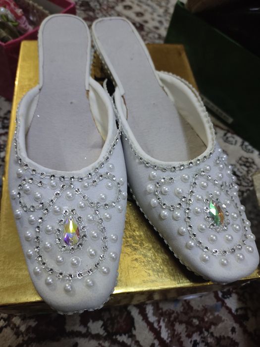 Женская обувь продам не дорого