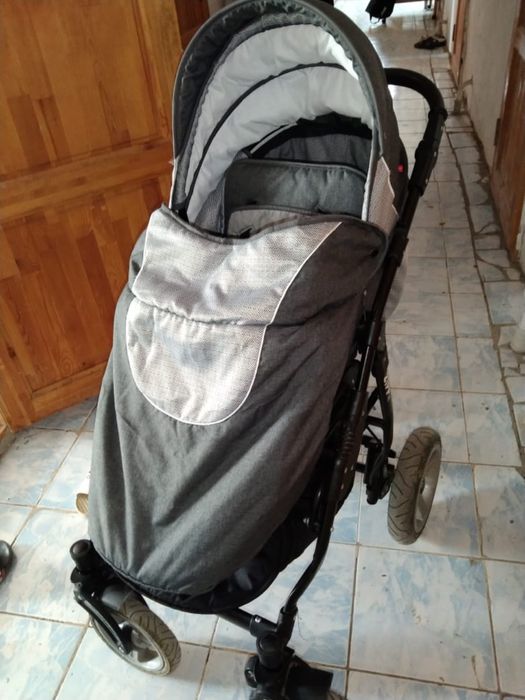 Продам коляску состояние отличное