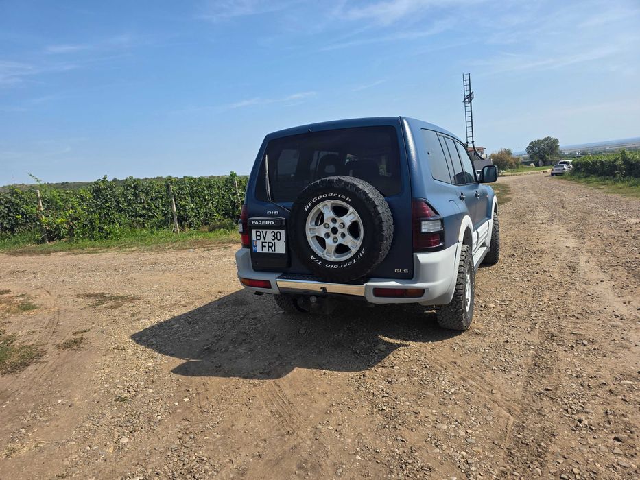 Mitsubishi Pajero, offroad