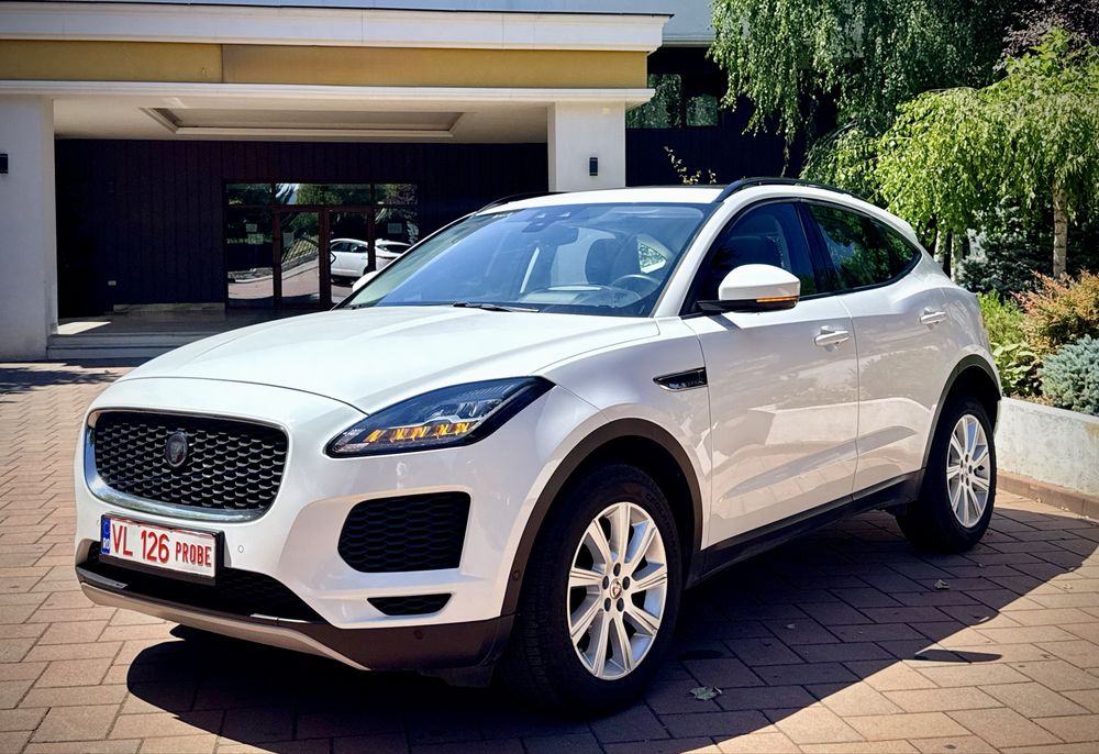 Jaguar E-Pace 2.0d 180 CP 4x4 Cutie Automata! Full Option! Garantie 12 Luni