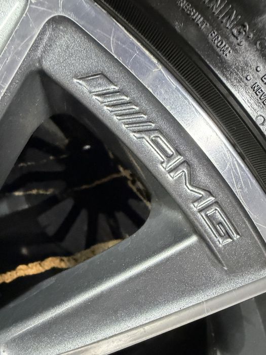 Mercedes AMG 20” Original Джанти с Nexen 4 Season Гуми